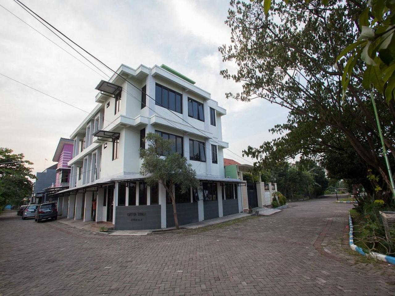 Hotel Reddoorz Syariah Near Dbl Arena 2 Surabaja Exteriér fotografie